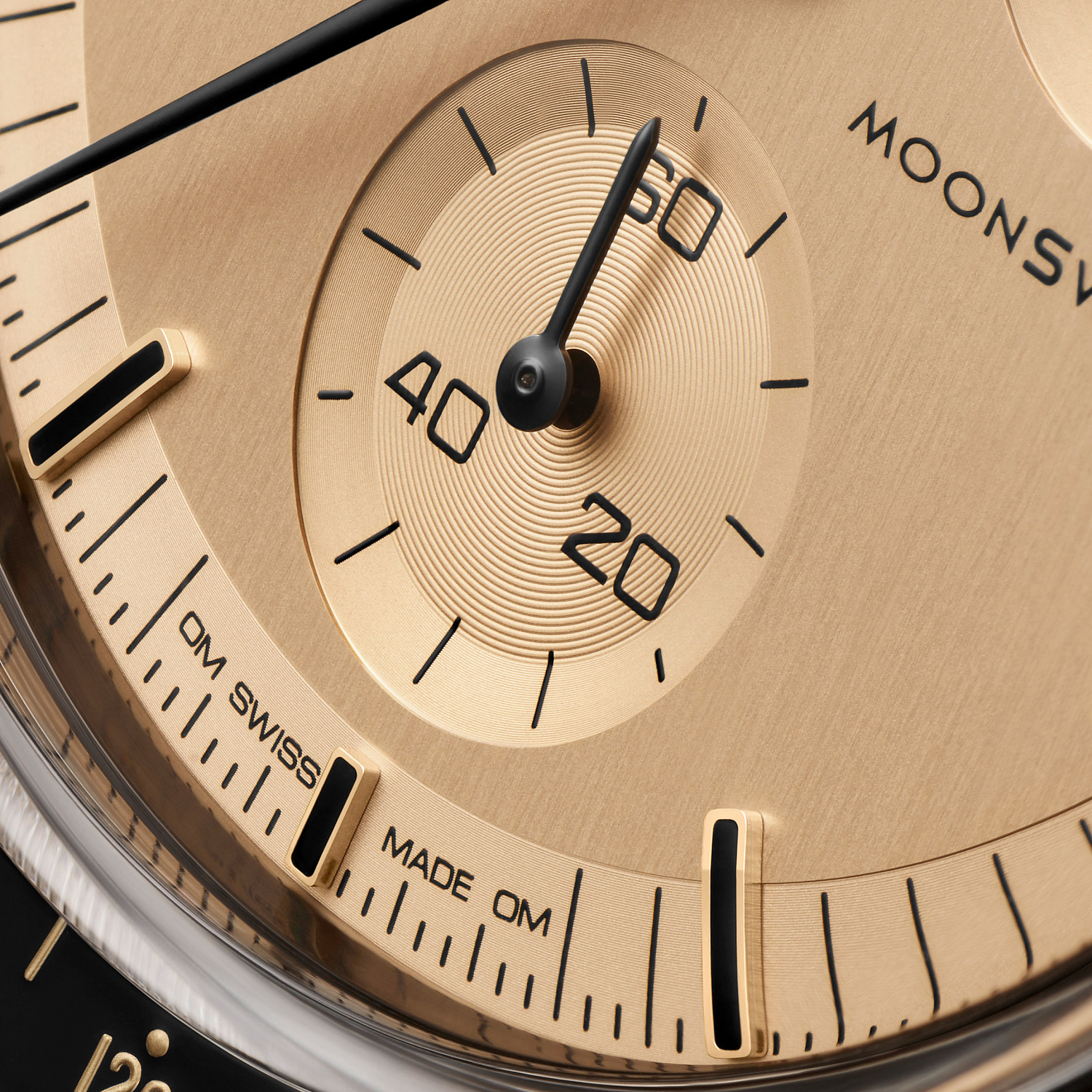 Золотой MoonSwatch: Omega и Swatch выпустили часы с золотом из 1969 года